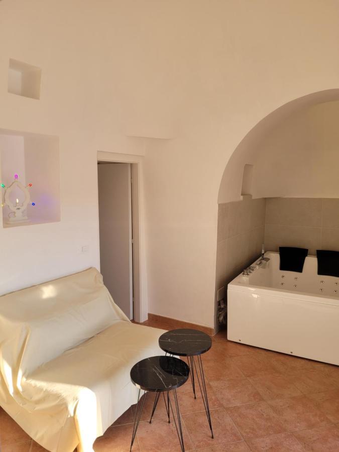 Trullo Il Gelso Villa San Michele Salentino Exterior photo